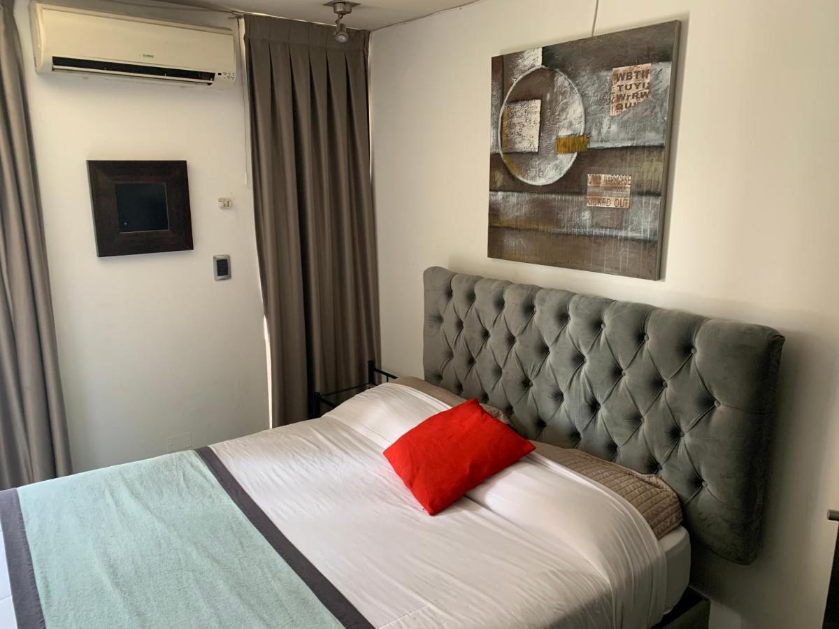 San Cristobal Rooms ซานติอาโก ภายนอก รูปภาพ